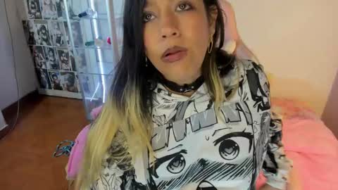                  online show from November 21, 6:01 am