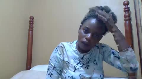 sweetib1 online show from February 22, 5:34 am