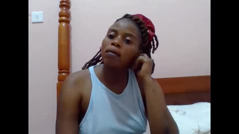 Snapshot of sweetib1 chatting on May 24, 6:18 am sweetib1 online show from May 24, 6:18 am