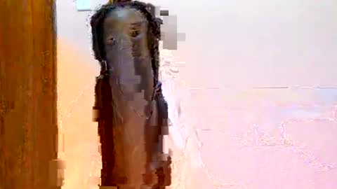 Snapshot of sweetib1 chatting on June 8, 8:37 am sweetib1 online show from June 8, 8:37 am