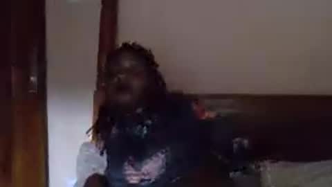Snapshot of sweetib1 chatting on June 14, 11:12 am sweetib1 online show from June 14, 11:12 am