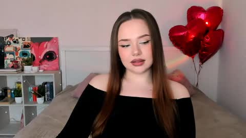 Hannah online show from June 7, 2:54 pm