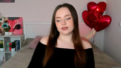 Hannah online show from June 13, 2:48 pm