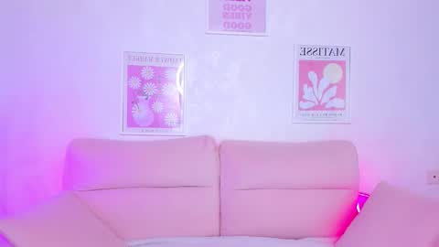 sweetie_catt online show from September 20, 8:48 am