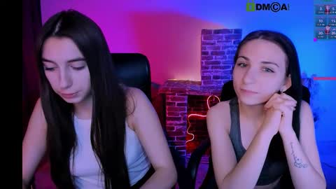 Chloe online show from January 8, 11:01 am