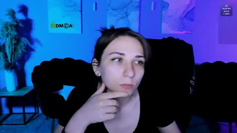 Chloe online show from May 9, 6:57 pm