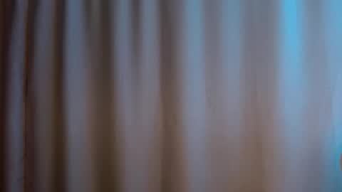 Annie online show from February 28, 9:38 pm