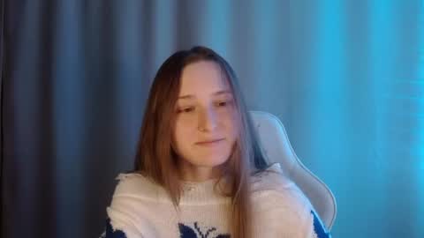 Annie online show from April 21, 9:39 pm