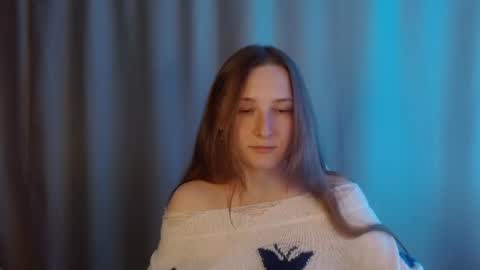 Snapshot of sweetie_lover chatting on June 28, 9:21 pm Annie online show from June 28, 9:21 pm