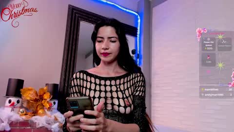Snapshot of sweetieandjuiicy chatting on December 20, 2:30 am Call me Nataly  online show from December 20, 2:30 am