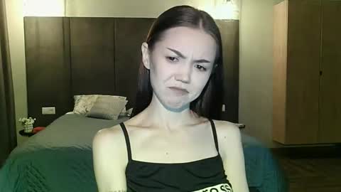 sweetieee_kira online show from September 10, 1:27 am