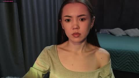 sweetieee_kira online show from March 25, 3:01 am