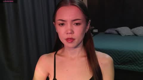 sweetieee_kira online show from April 21, 3:02 am