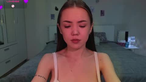 sweetieee_kira online show from July 27, 5:03 am