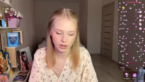 sweetie Lisa3 online show from November 27, 8:05 am