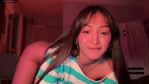 sweetiesoul online show from April 18, 10:54 pm