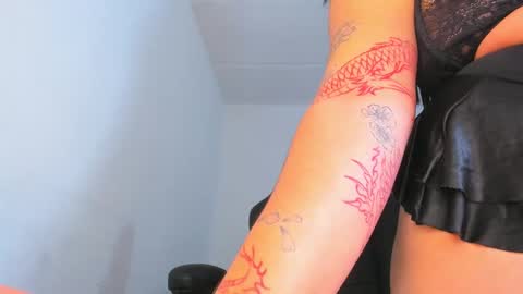 Isabella online show from December 17, 6:35 am