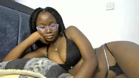 sweetkenyanbabe online show from December 3, 7:00 pm