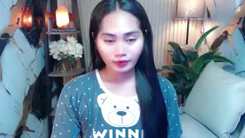   online show from February 1, 11:36 pm