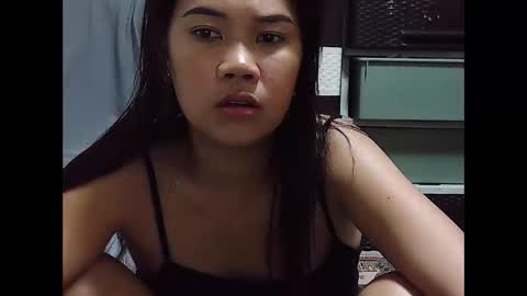Snapshot of sweetladypinay8 chatting on April 2, 9:29 am Joy online show from April 2, 9:29 am
