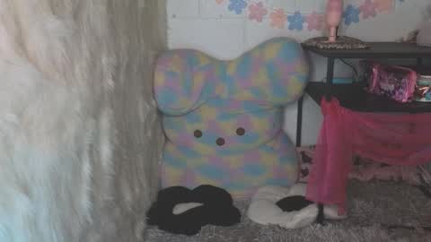 Snapshot of sweetlaumina chatting on October 3, 6:32 am Sweet Laumina online show from October 3, 6:32 am