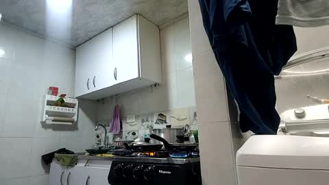 Snapshot of sweetletty_ chatting on June 21, 2:41 pm Letty la traga semen lol online show from June 21, 2:41 pm