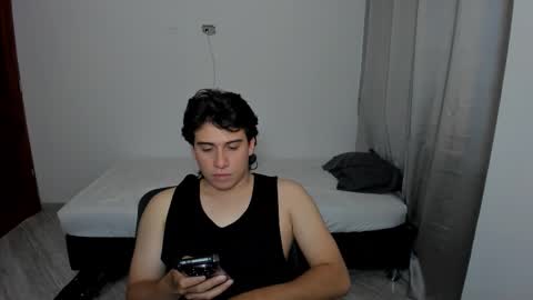 Snapshot of sweetlian_04 chatting on September 28, 10:15 pm Lian online show from September 28, 10:15 pm