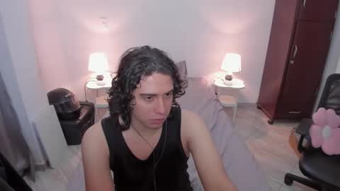 Lian online show from March 29, 1:05 am