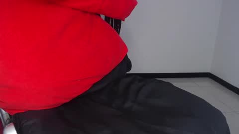 Snapshot of sweetlight chatting on February 10, 11:13 pm mayra online show from February 10, 11:13 pm