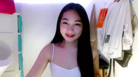 Lilly online show from March 12, 2:20 am