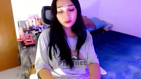 Lilly online show from October 12, 2:21 am