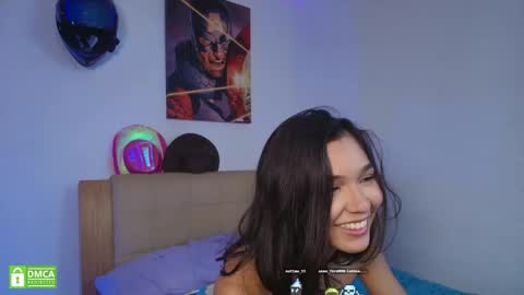 Snapshot of sweetlittlevenus chatting on February 9, 12:19 pm Venus online show from February 9, 12:19 pm