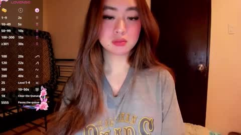 Snapshot of sweetlovepinay04 chatting on June 10, 7:07 am Zoe online show from June 10, 7:07 am