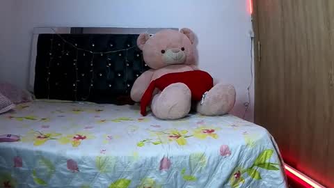 sweetmagic6 online show from February 10, 3:54 am