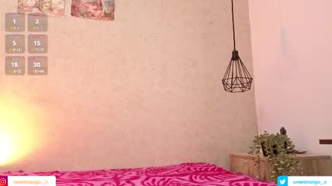 Snapshot of sweetmango_ chatting on July 18, 7:28 pm sweetmango_ online show from July 18, 7:28 pm
