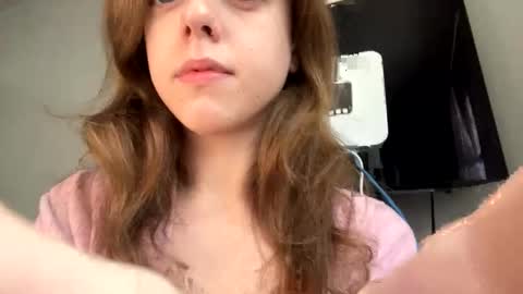 sweetmarie223 online show from April 11, 1:26 pm