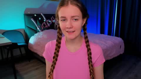 Swetmilkis online show from February 4, 8:56 am