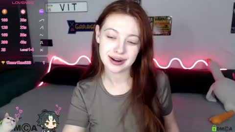 sweetmuffin88 online show from July 4, 6:08 am