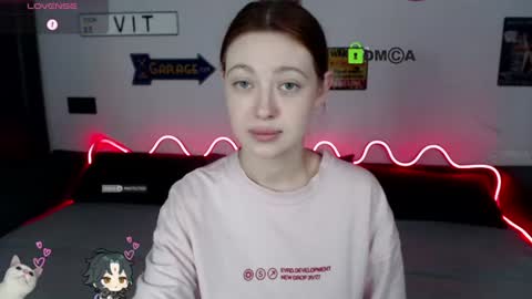 sweetmuffin88 online show from July 9, 7:01 am