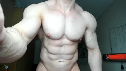 Snapshot of sweetmuscles_boy chatting on February 17, 4:04 pm Lorenzo online show from February 17, 4:04 pm