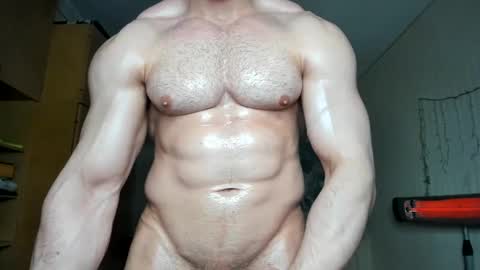 Snapshot of sweetmuscles_boy chatting on March 2, 8:05 am Lorenzo online show from March 2, 8:05 am