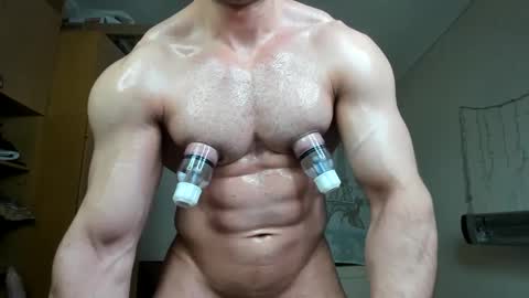 Snapshot of sweetmuscles_boy chatting on September 29, 5:34 am Lorenzo online show from September 29, 5:34 am