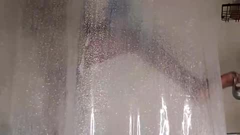 sweetnlow21 online show from October 31, 1:39 am