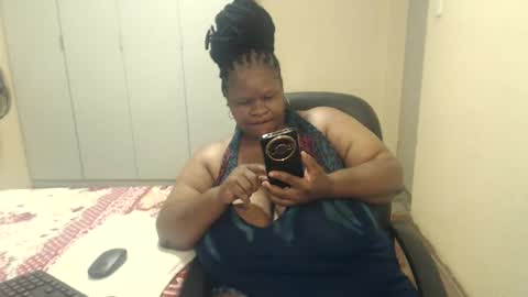 Snapshot of sweetnoziexxx chatting on January 21, 11:13 am sweetnoziexxx online show from January 21, 11:13 am