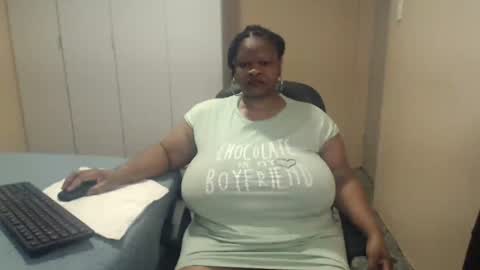 Snapshot of sweetnoziexxx chatting on September 13, 3:50 am sweetnoziexxx online show from September 13, 3:50 am