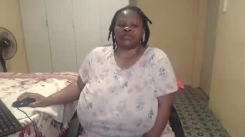 Snapshot of sweetnoziexxx chatting on November 22, 4:50 pm sweetnoziexxx online show from November 22, 4:50 pm