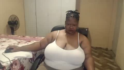 sweetnoziexxx online show from April 16, 6:03 am