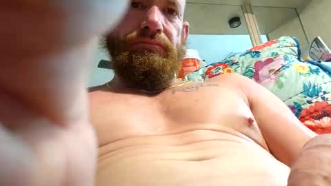 Snapshot of sweetnsexy95 chatting on January 25, 5:18 am WeAim2PZzz online show from January 25, 5:18 am