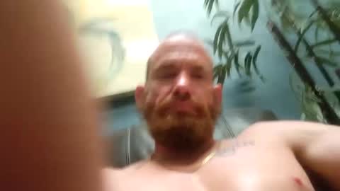 Snapshot of sweetnsexy95 chatting on January 25, 4:46 pm WeAim2PZzz online show from January 25, 4:46 pm