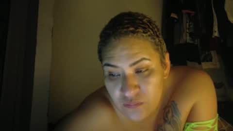 Snapshot of sweetp3ach29 chatting on December 15, 9:13 am sweetp3ach29 online show from December 15, 9:13 am